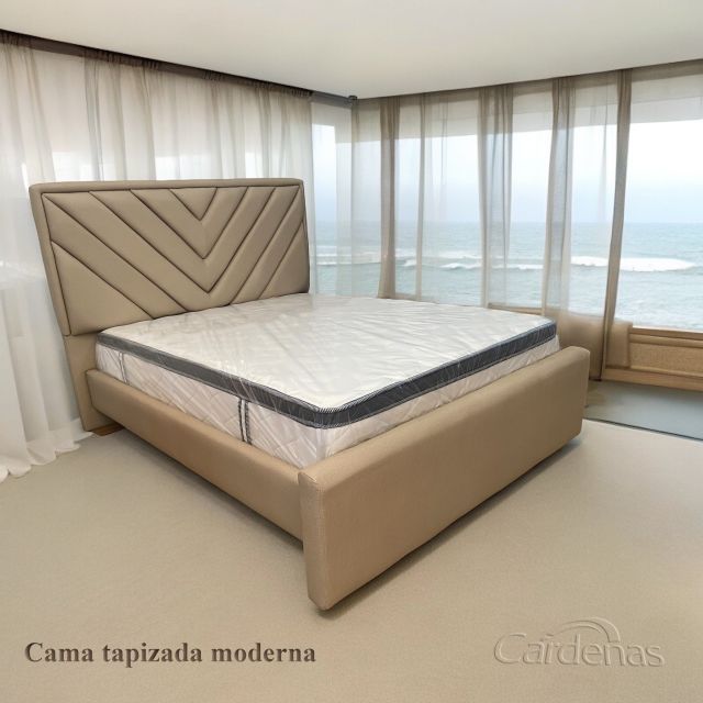Cama tapizada moderna